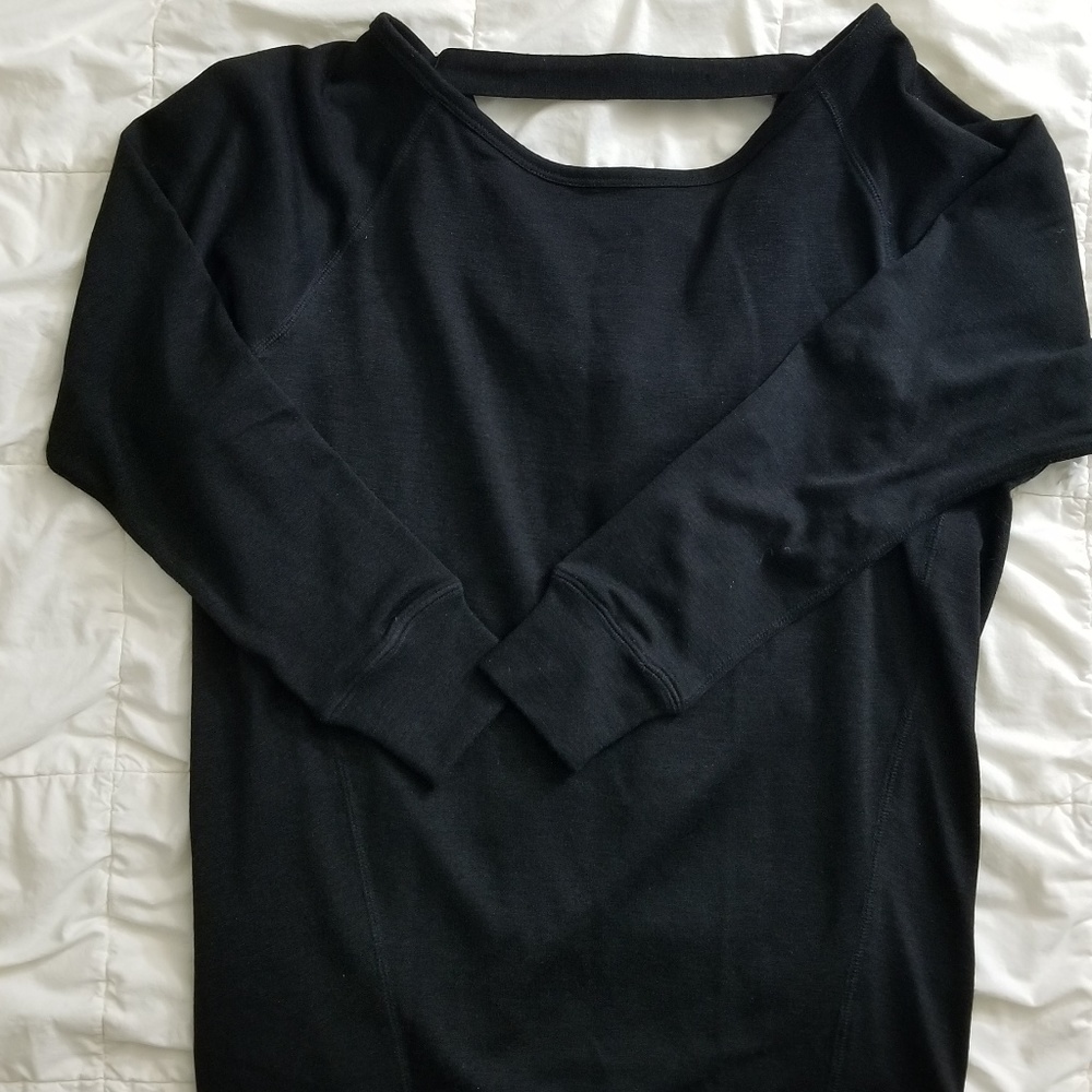 NWOT CLUB MONACO long sleeve drape back top - XS